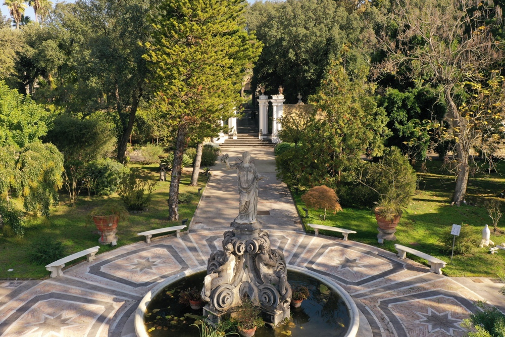 Oltre Il Giardino Rassegna Di Teatro Destate Nella Reggia Di Portici