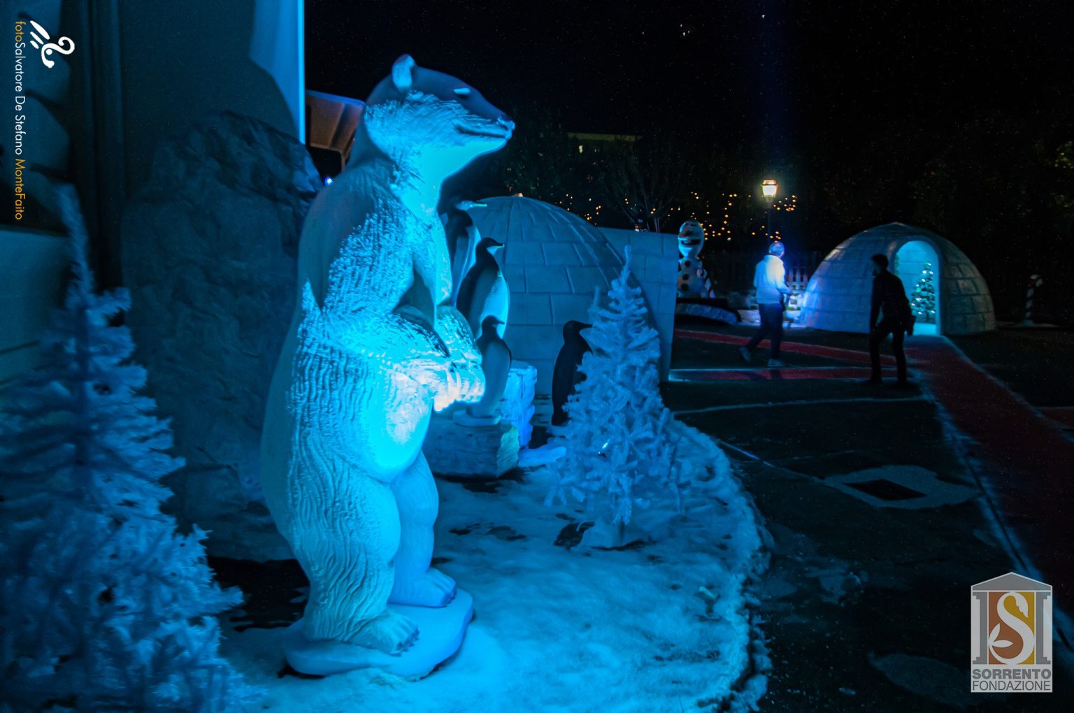 Villaggio Di Babbo Natale Nel Centro Di Sorrento A Villa Fiorentino L