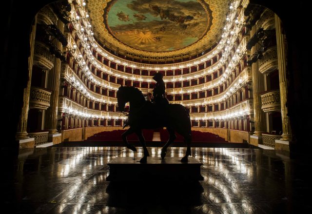 Il teatro di San Carlo a Napoli visto dal palco