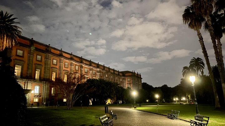 Capodimonte-notte-Ph-Fb-Museo-e-Real-Bosco-di-Capodimonte.jpg