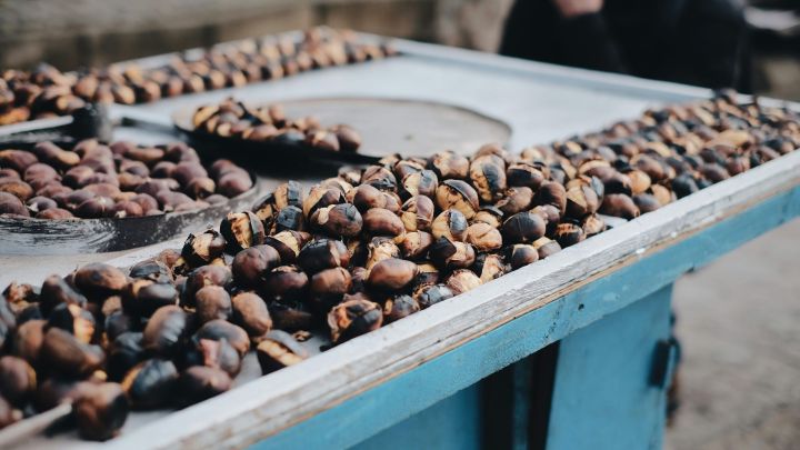 Castagne-emre-dAo9zKQIZWs-unsplash-scaled.jpg