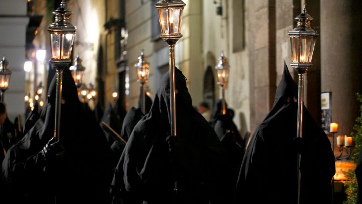 La-Processioni-della-Settimana-santa-2018-a-Sorrento.jpg