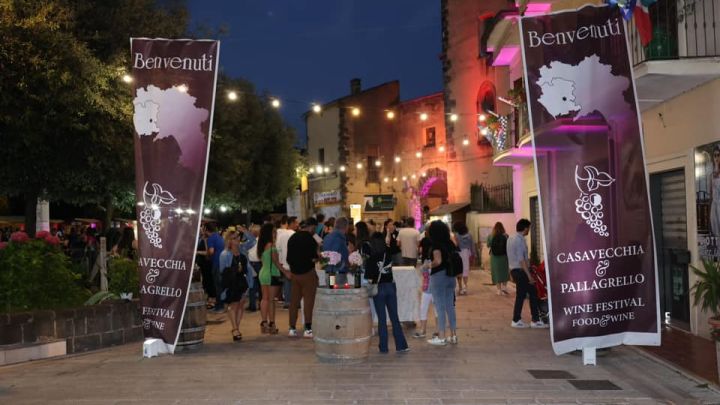 Ph-Facebook-CasavecchiaPallagrello-Wine-Festival-7.jpg