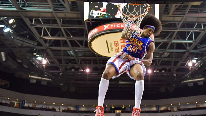 Ph-Facebook-Harlem-Globetrotters-Italian-Tour-4.jpg