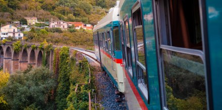I viaggi in Treno Storico dell’Irpinia Express a Luglio 2024 alla scoperta della verde Irpinia