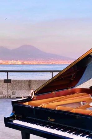 Piano City Napoli 2024: 100 concerti gratuiti con oltre 300 pianisti in tutta Napoli