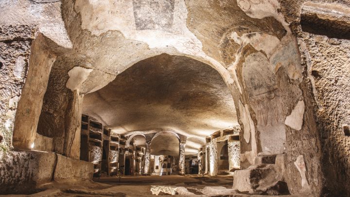 catacombe-di-san-gennaro.jpg