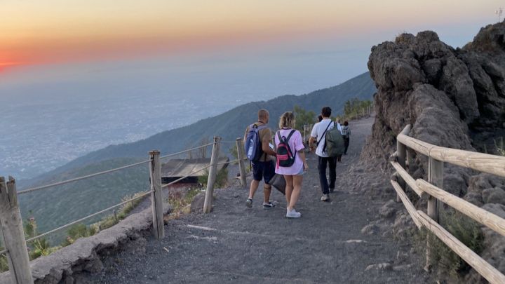 ndv-vesuvio-parco-tramonto.jpeg