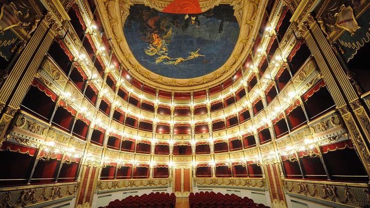 teatro-verdi-salerno-1.jpg